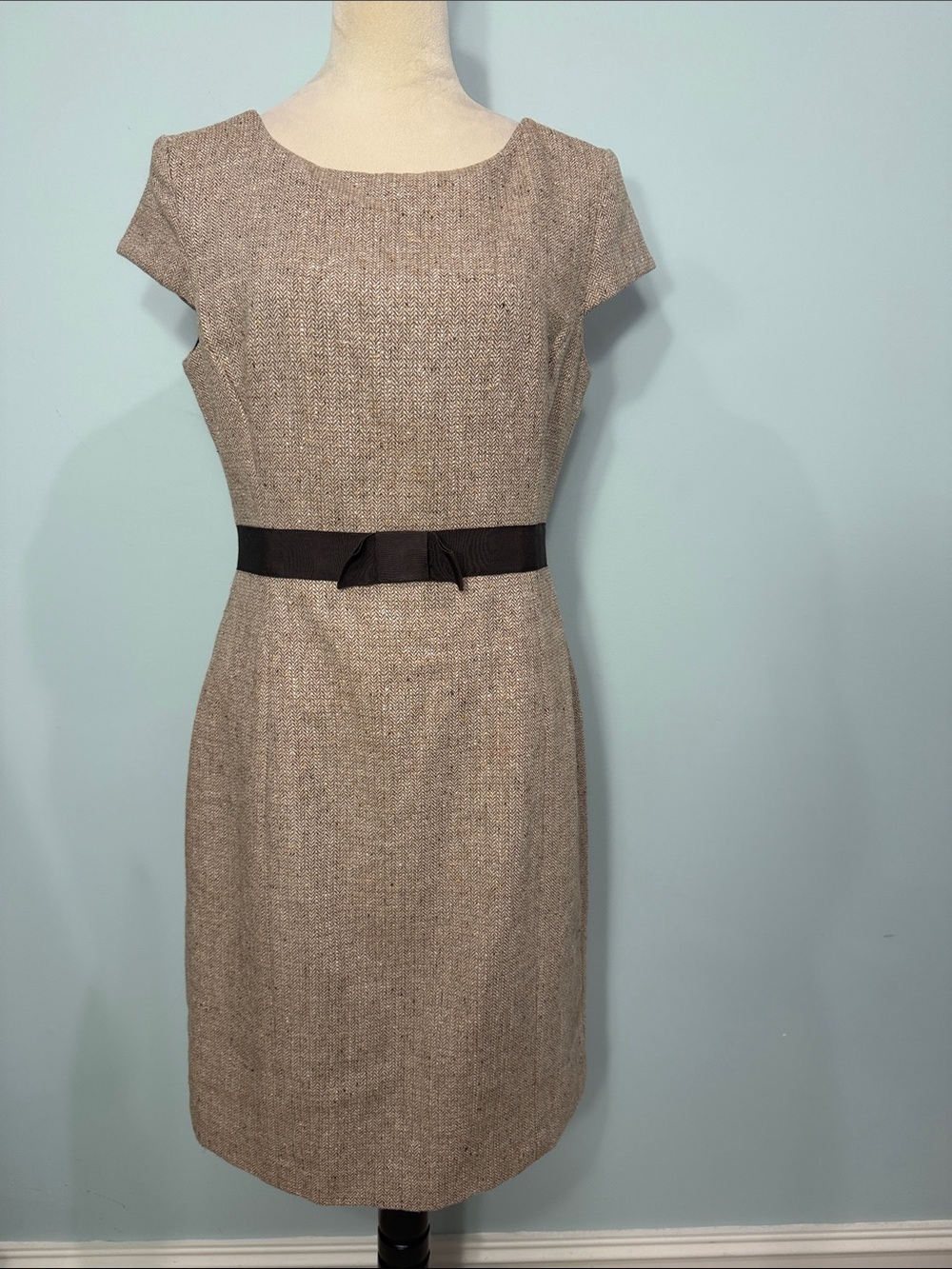 Banana Republic wool blend tweed Sheath Dress with brown ribbon Waist